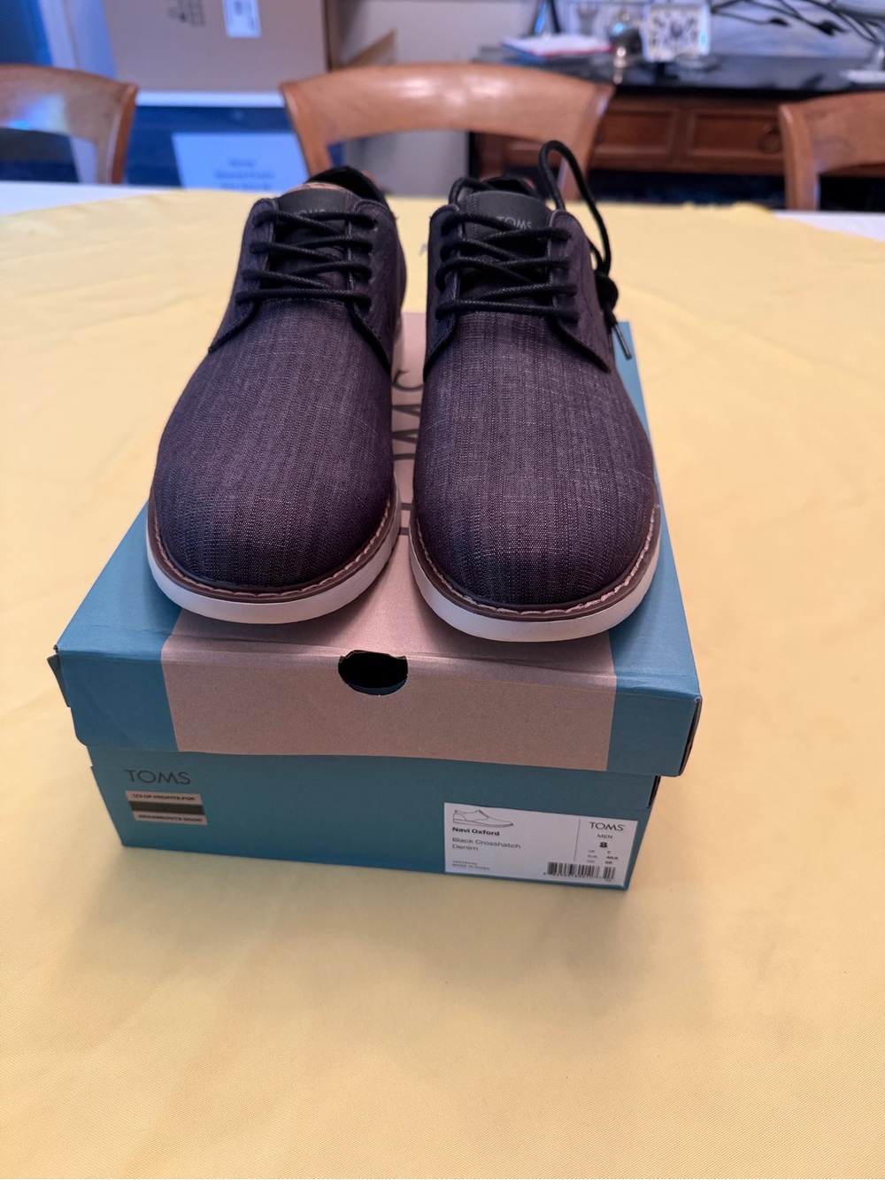Toms Men's Dark Navy Canvas Derby Shoes NWT
